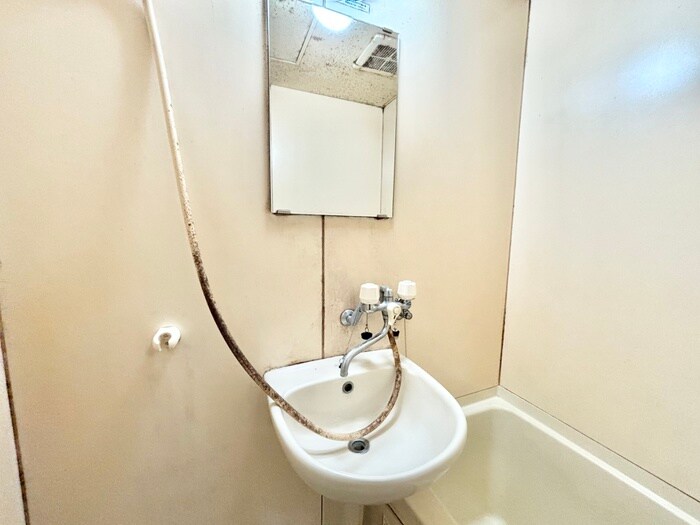 物件内観写真6　(洗面)