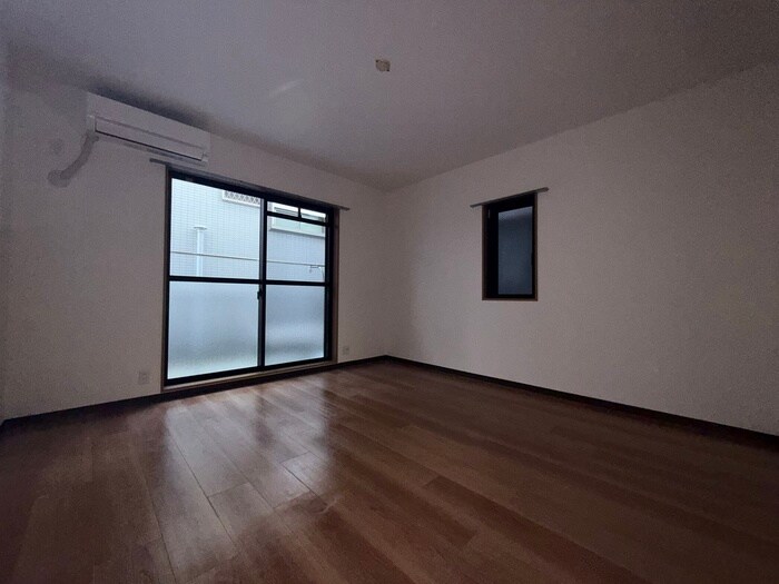 物件内観写真21　(居室)