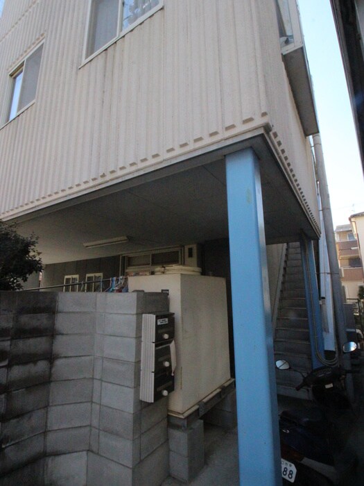 物件外観写真4　(建物設備)
