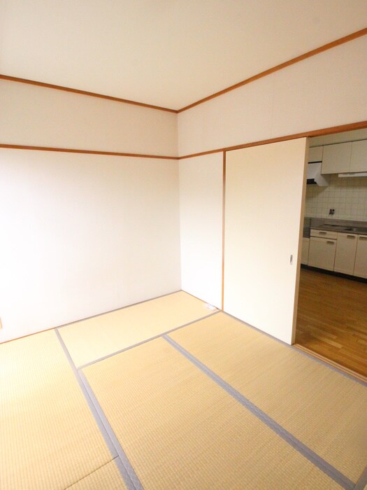 物件内観写真11　(居室)