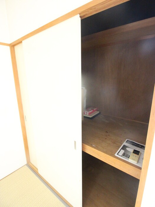 物件内観写真14　(収納)