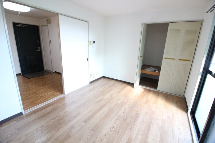 物件内観写真10　(居室)