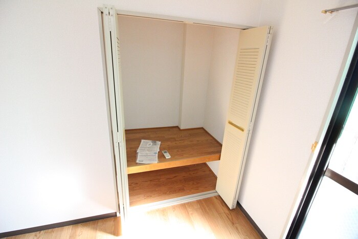 物件内観写真17　(収納)