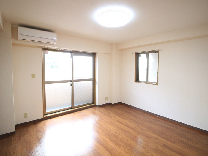 物件内観写真19　(居室)