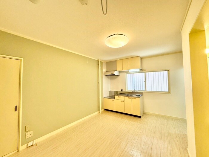 物件内観写真17　(居室)