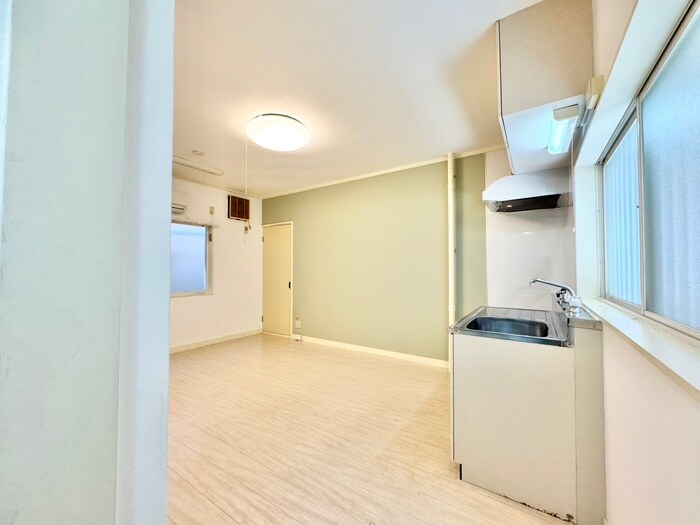 物件内観写真21　(廊下)