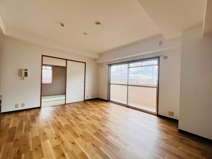 物件内観写真7　(居室)