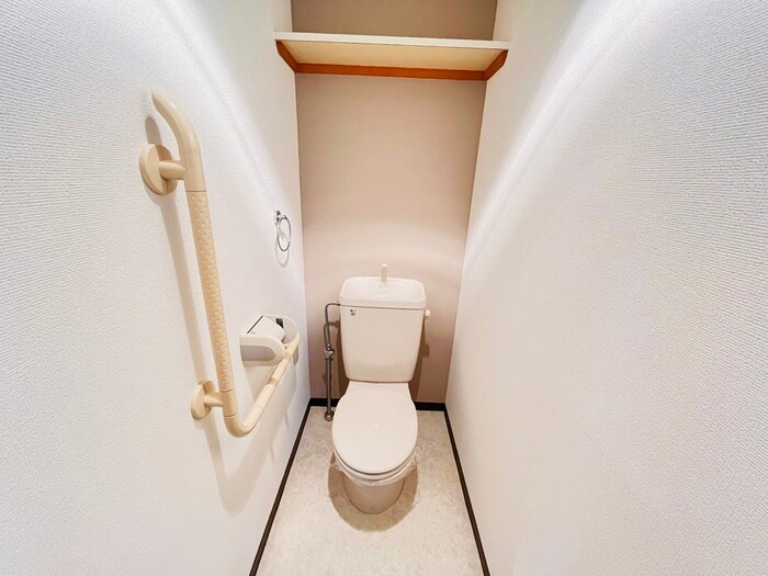 物件内観写真12　(トイレ)