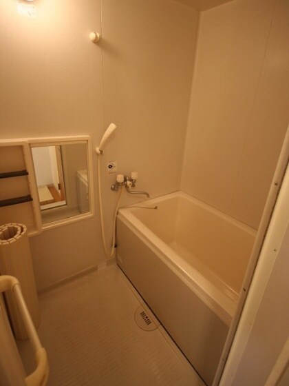 物件内観写真8　(バス／シャワールーム等)