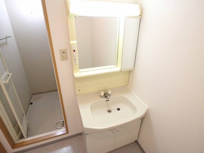 物件内観写真13　(洗面)