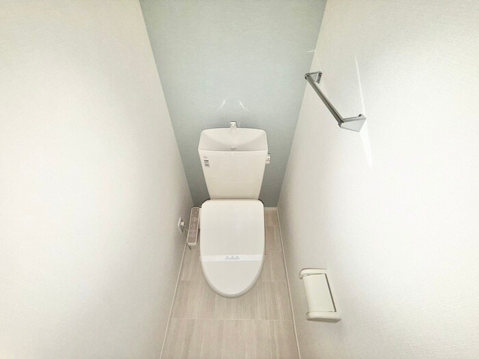 物件内観写真12　(トイレ)