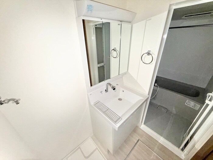 物件内観写真13　(洗面)