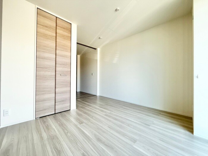 物件内観写真18　(居室)