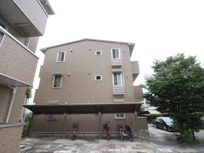 物件外観写真3　(外観写真)