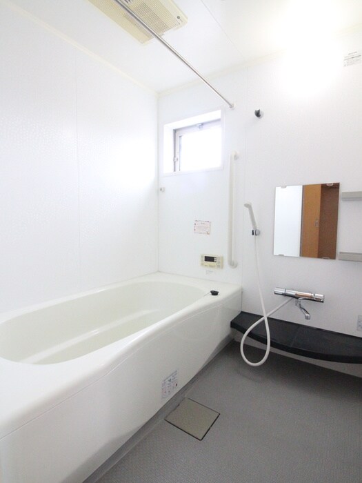 物件内観写真11　(バス／シャワールーム等)