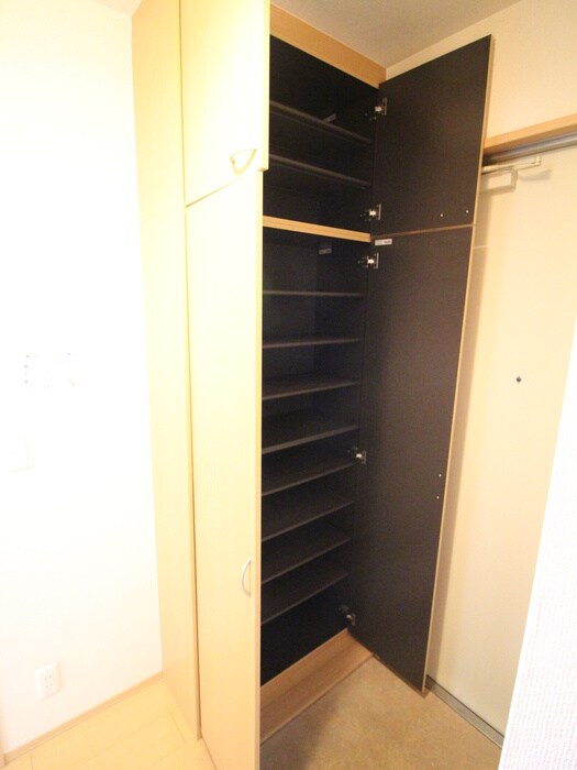 物件内観写真20　(靴箱)