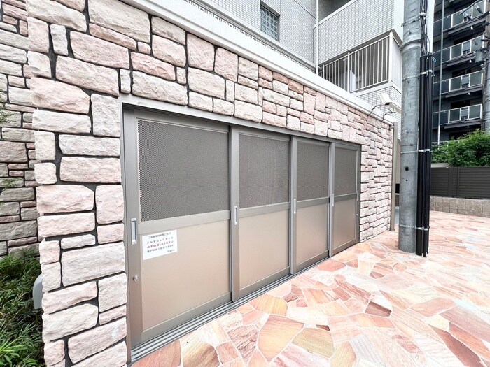 物件外観写真4　(建物設備)