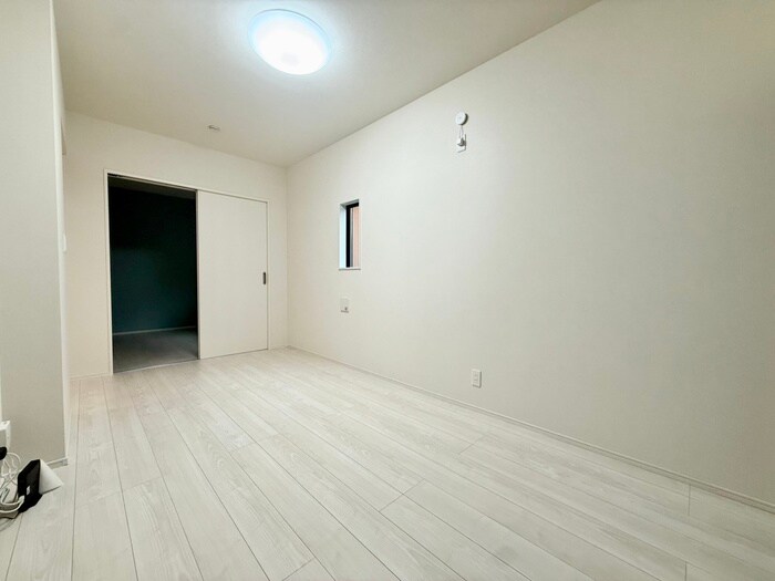 物件内観写真8　(内観写真)