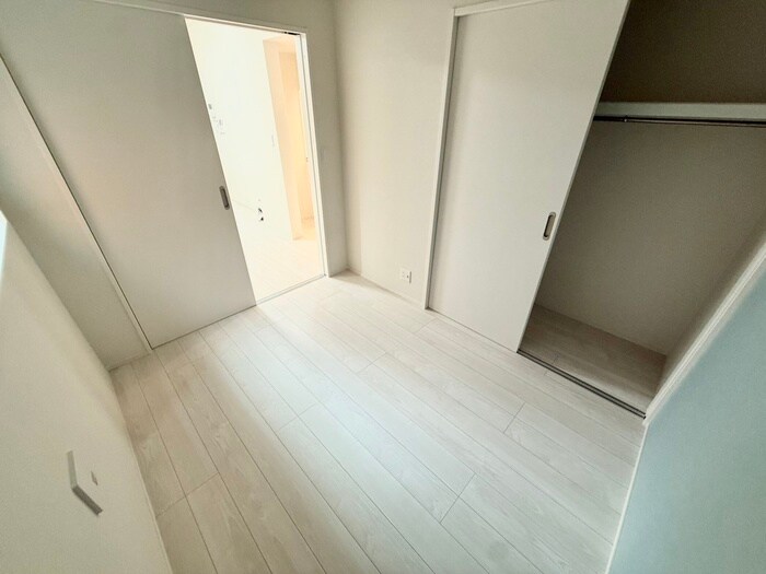 物件内観写真10　(居室)