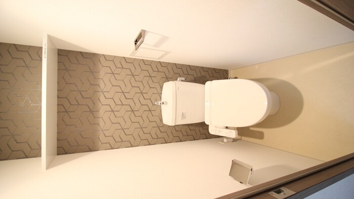 物件内観写真9　(トイレ)