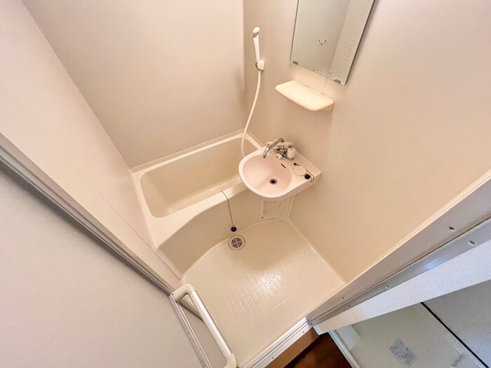 物件内観写真12　(バス／シャワールーム等)