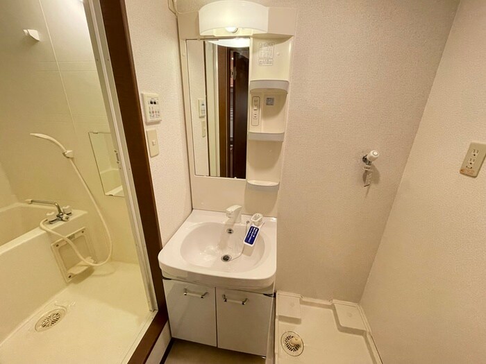 物件内観写真13　(洗面)