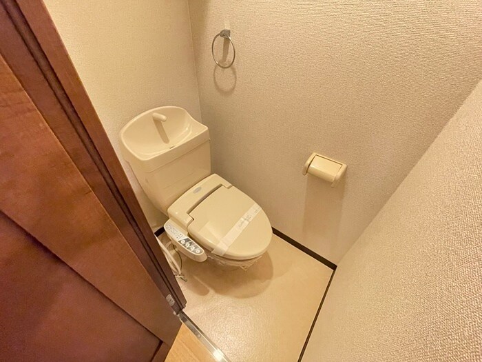 物件内観写真14　(トイレ)