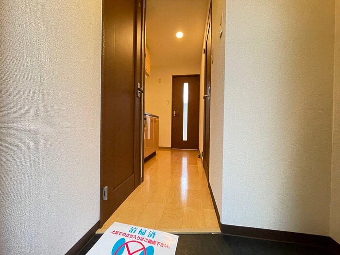 物件内観写真19　(廊下)