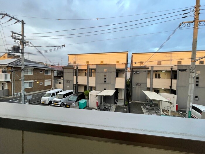 物件内観写真20　(室内からの展望)