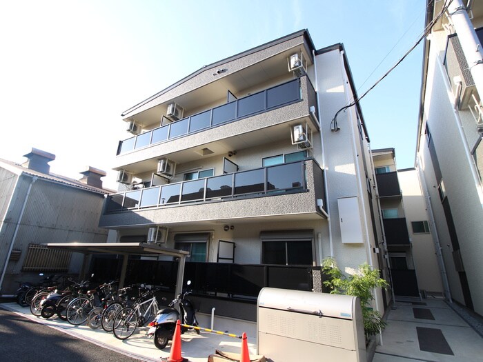 物件外観写真1　(外観写真)