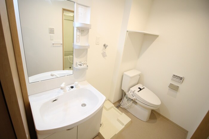 物件内観写真14　(洗面)