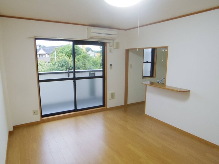 物件内観写真6　(居室)