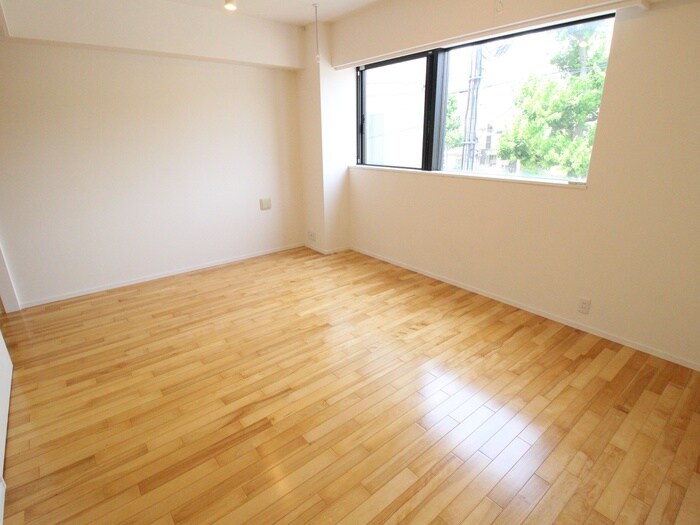 物件内観写真18　(居室)