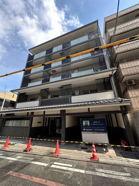 間之町御池レジデンス外観写真