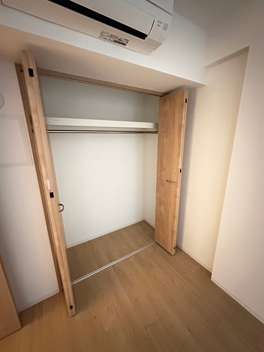 物件内観写真12　(収納)