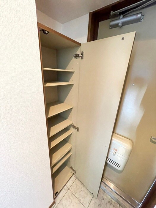 MARION　KITAHORIE　ANNEXの靴箱