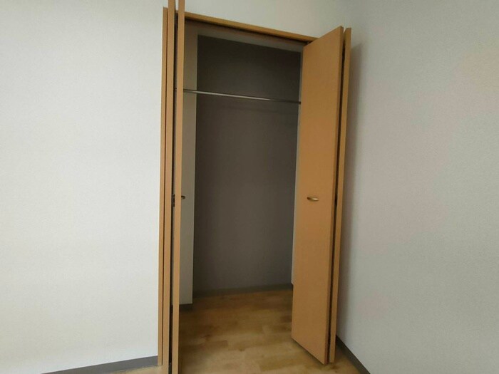 物件内観写真9　(収納)