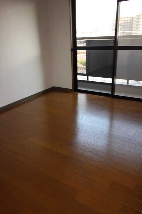 物件内観写真18　(居室)