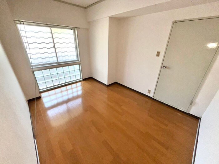 物件内観写真14　(居室)