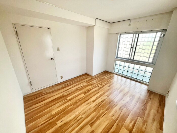 物件内観写真15　(居室)