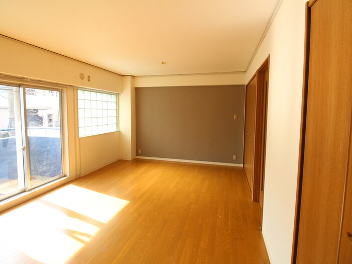 物件内観写真19　(居室)