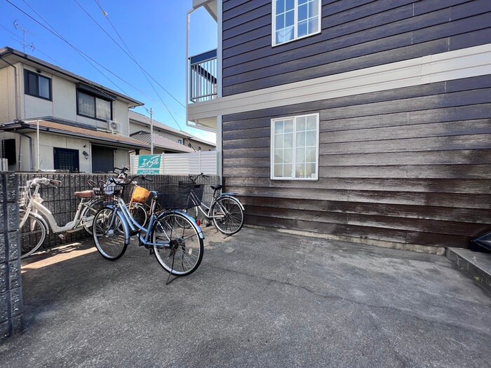 SOLEIL　MUKOGAWA　Ⅱの駐輪場