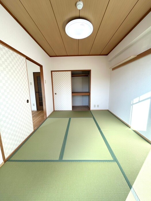 物件内観写真15　(居室)