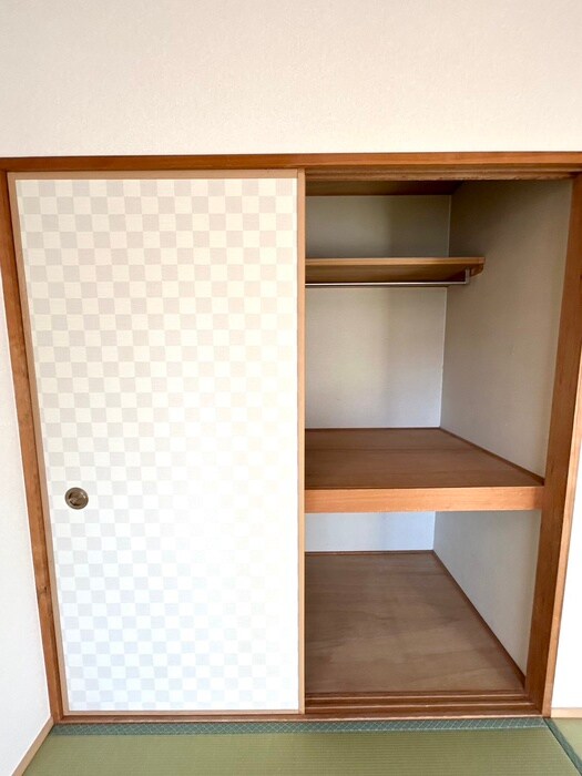 物件内観写真16　(収納)