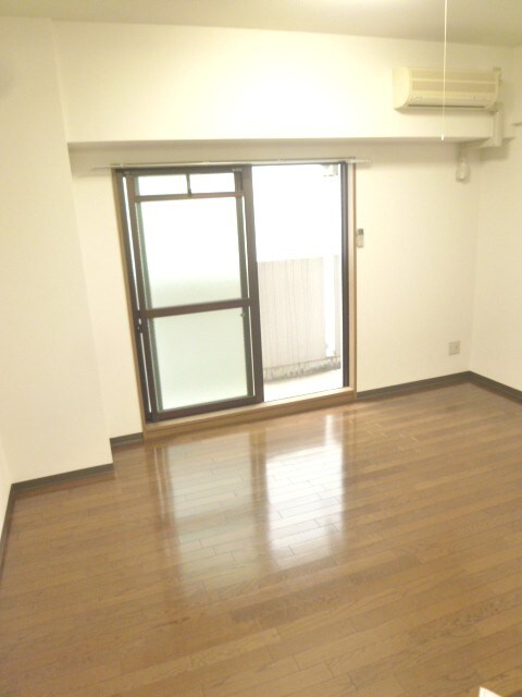 物件内観写真6　(居室)