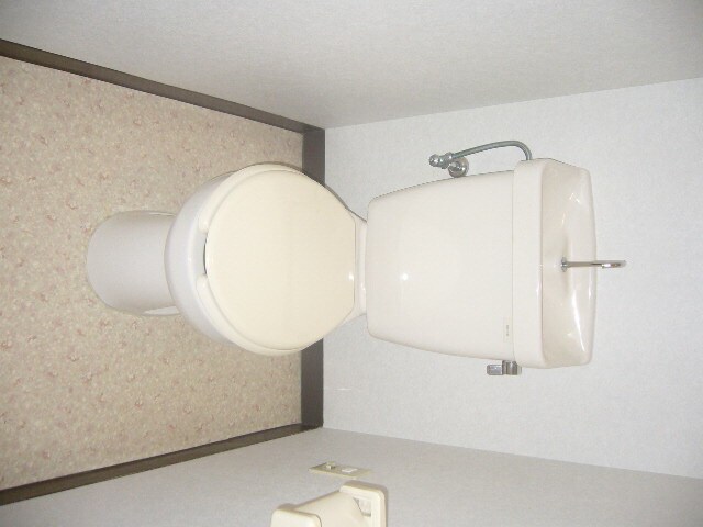 物件内観写真16　(トイレ)