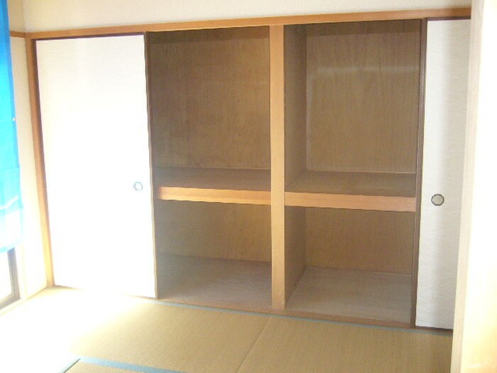 物件内観写真17　(収納)