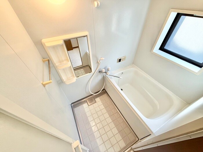 物件内観写真10　(バス／シャワールーム等)