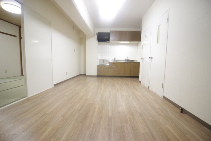 物件内観写真7　(居室)