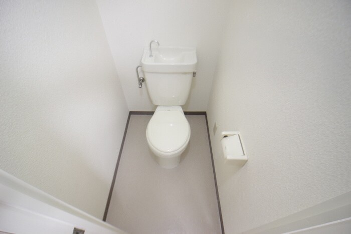 物件内観写真11　(トイレ)